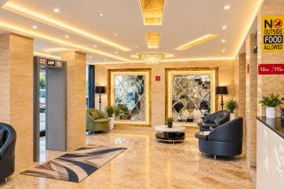 Hotel International Inn - Near Delhi Airport - 1