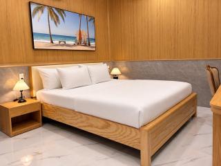 Hoang Quoc Beachfront Resort - 2