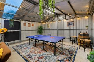Warm, character-filled retreat with games room - 7