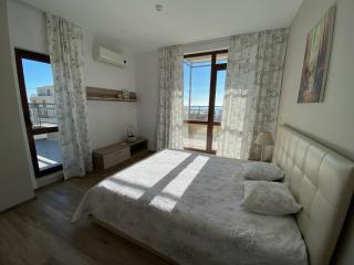 Neuwertiges Apartment Sorrento Sole Mare - 0