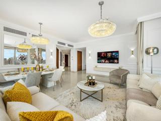 Kensington - 2BR Burj View & Dubai Mall Linked! - 6