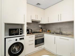 Kensington 1BR Lux flat connected to Dubai Mall - 5