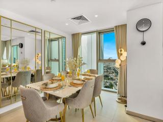 Kensington 3BR plus Maid Burj View & Dubai Mall Linked - 5