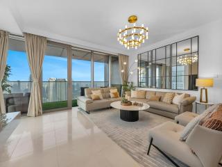 Kensington Lavish 3BR maid Full Burj View-Dubai Mall connect - Dubai - 5