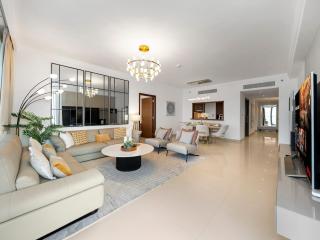 Kensington Lavish 3BR maid Full Burj View-Dubai Mall connect - Dubai - 3