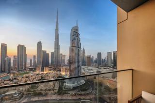 Kensington - 2BR Burj Royale 5 min Dubai Mall - 0