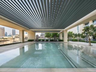 Kensington - 2BR Burj Royale 5 min Dubai Mall - 1