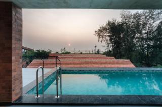 Jumeirah Beach Villa By EWA - 5