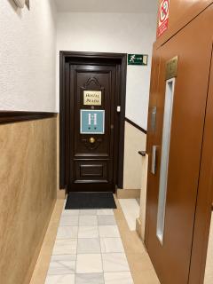 Hostal Prada - Madrid - 5