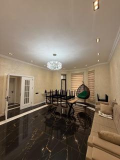 Qapalı isdi Hovuzlu villa - 8