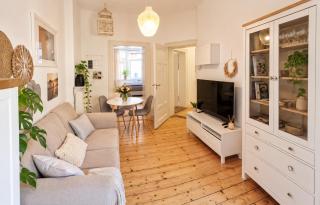 Velmora Boutique Suites Cozy Apartment City Center - 5