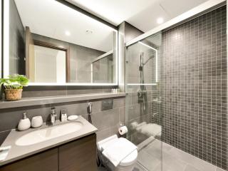 Kensington Brand New 2BR Plus Maid 10 min to Downtown! - 1