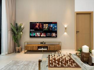 Kensington -1BR plus Study Opp Circle Mall at HThree JVC - 9