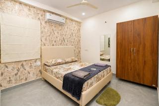 Sid private one bedroom suite, Hitech City, Kondapur - 1