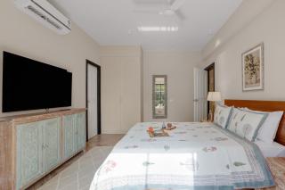 Modern 2BHK with Pool 3km from Calangute Beach by HIREAVILLA - 6