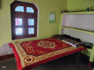 Gayatri Sadan Homestay - 5