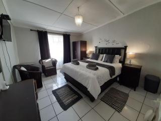 Blue Pepper Guest House & Restaurant - 6