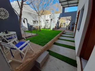 Blue Pepper Guest House & Restaurant - 4