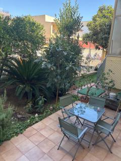 Tangerine Tree House - 8