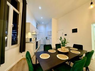Luxury Suites Mons by Rikas Hotels - 2
