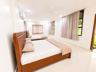 Nirvana Villa 7BR Pvt Pool Hyd By Homeyhuts - 9