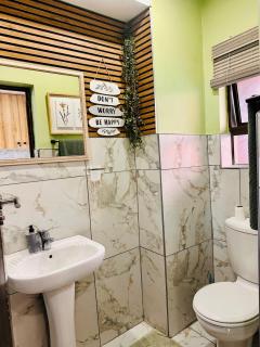 Bains Game Lodge Self-Catering Accommodation - 2