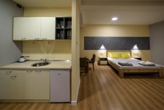 Noble House - 5