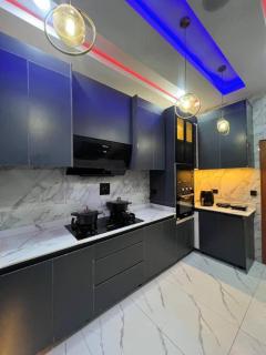 Home Coming suite - 7