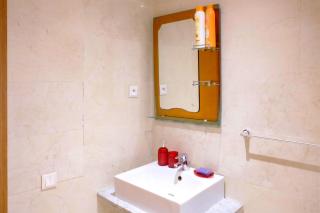 Charming 2BR with Pool, Fiber, IPTV and City View - 1