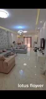 life home - 0