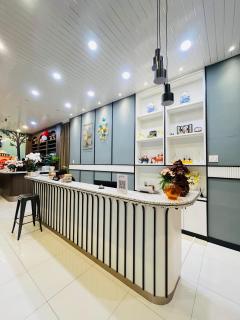 Ace Inn Hotel By Calandra - 2