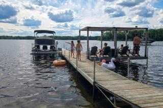 Lakefront Retreat Hot Tub, Dock & Kayaks - 2