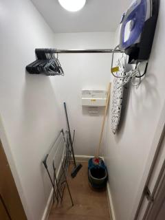 RL 4 - Studio Apartment - Free Street Parking - 2
