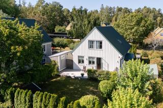 Family Villa in Danderyd - 4 Bedrooms - 0