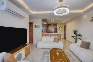 Luxury 2-Bedroom Apartment with Balcony & Green View - 2