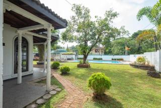 Selsan Resort Homagama - 5