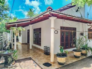 Haritha Homestay Midigama - 0