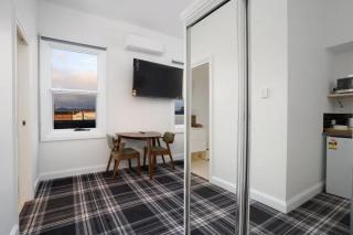 Grays Hotel - 3