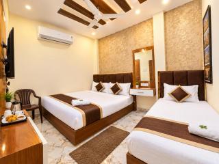 FAMILY Hotel Bela Elite MLY INN UJJAIN - Near Mahakal Temple & Railway Station - Airconditioned room - wifi - BEST HOTEL IN UJJAIN - 2