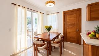 Casa Moderna en Residencial Privado, AC y Parking - 4