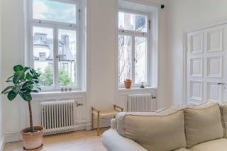 Scandinavian Apartment in Central Stockholm - 8