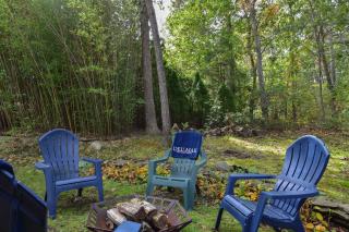 Bring your pups to Chatham Direct access to the Cape Cod Rail Trail - 8