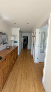 Luxury 3BR House Sleeps 6 NEC Solihull JLR Free Parking - 2