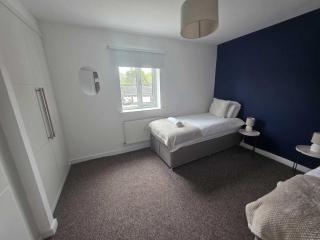 Spacious contactor and family house free parking and wifi - 4