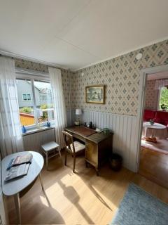 Hus i Forsvik nära Göta Kanal, Tiveden, Sjöar - 8