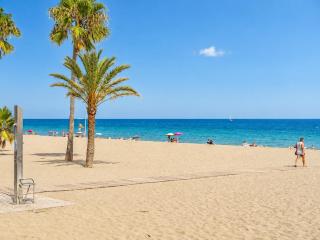 Cubo's Estepona Oceanview Apartment & Free Parking - 8