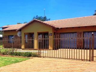 Ikhanda Guesthouse - 6
