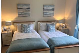 Waterville Village Retreat - Sleeps 6 - Wood Stove - 6
