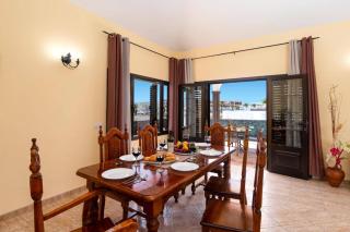 Villa Emerita by Villa Plus - 1