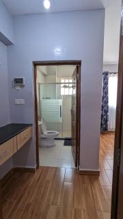 Roselyn Hill Apartment - 2